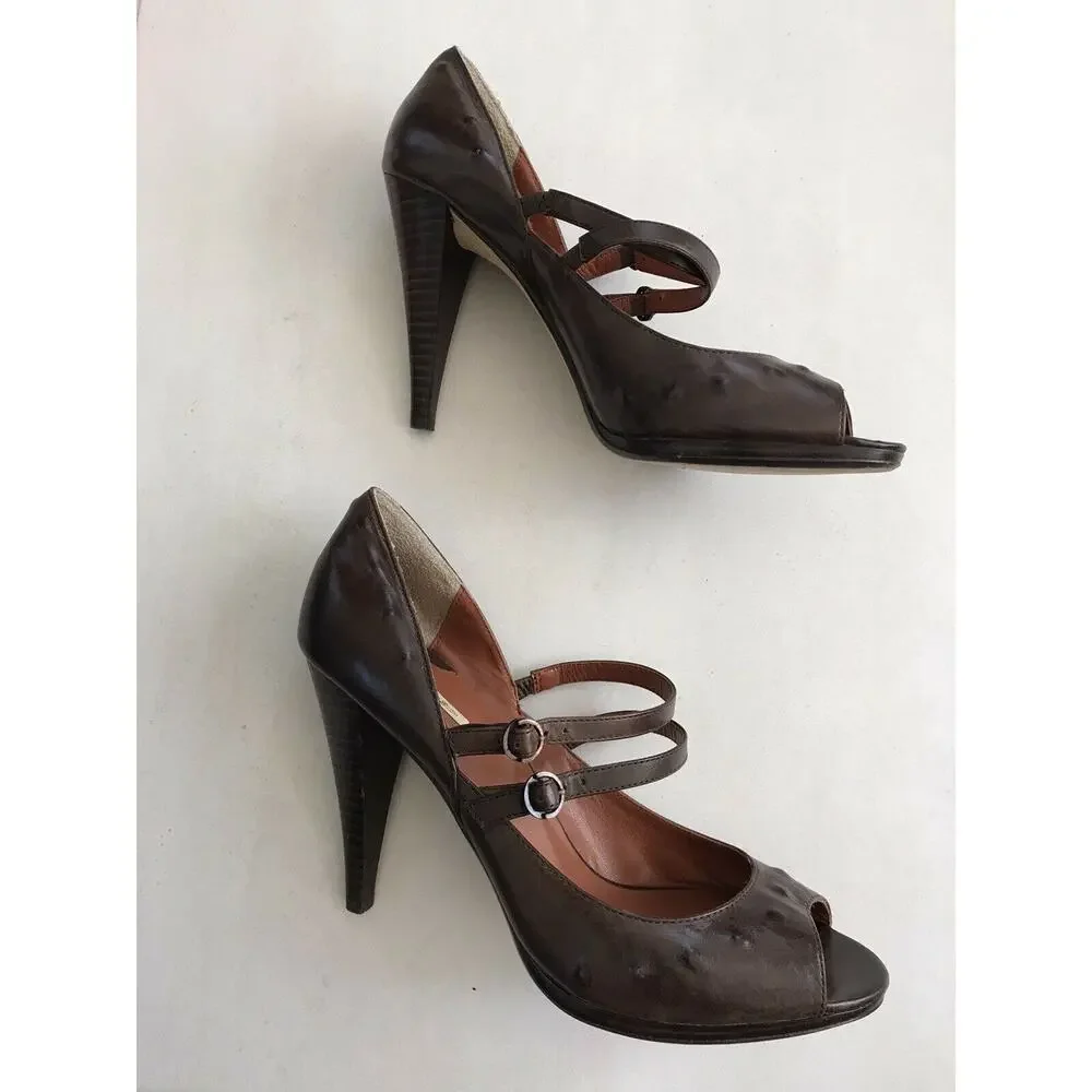 Max Studio Xpand Leather Peep Toe Heels